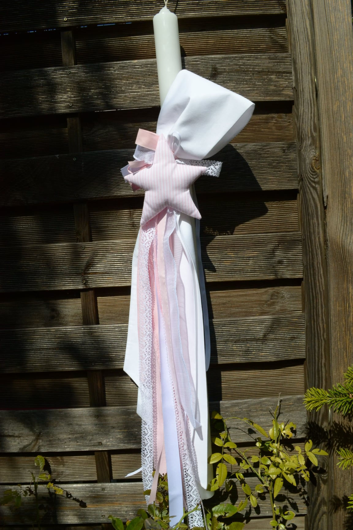 Λαμπάδα βάπτισης με χειροποίητο πάνινο αστέρι