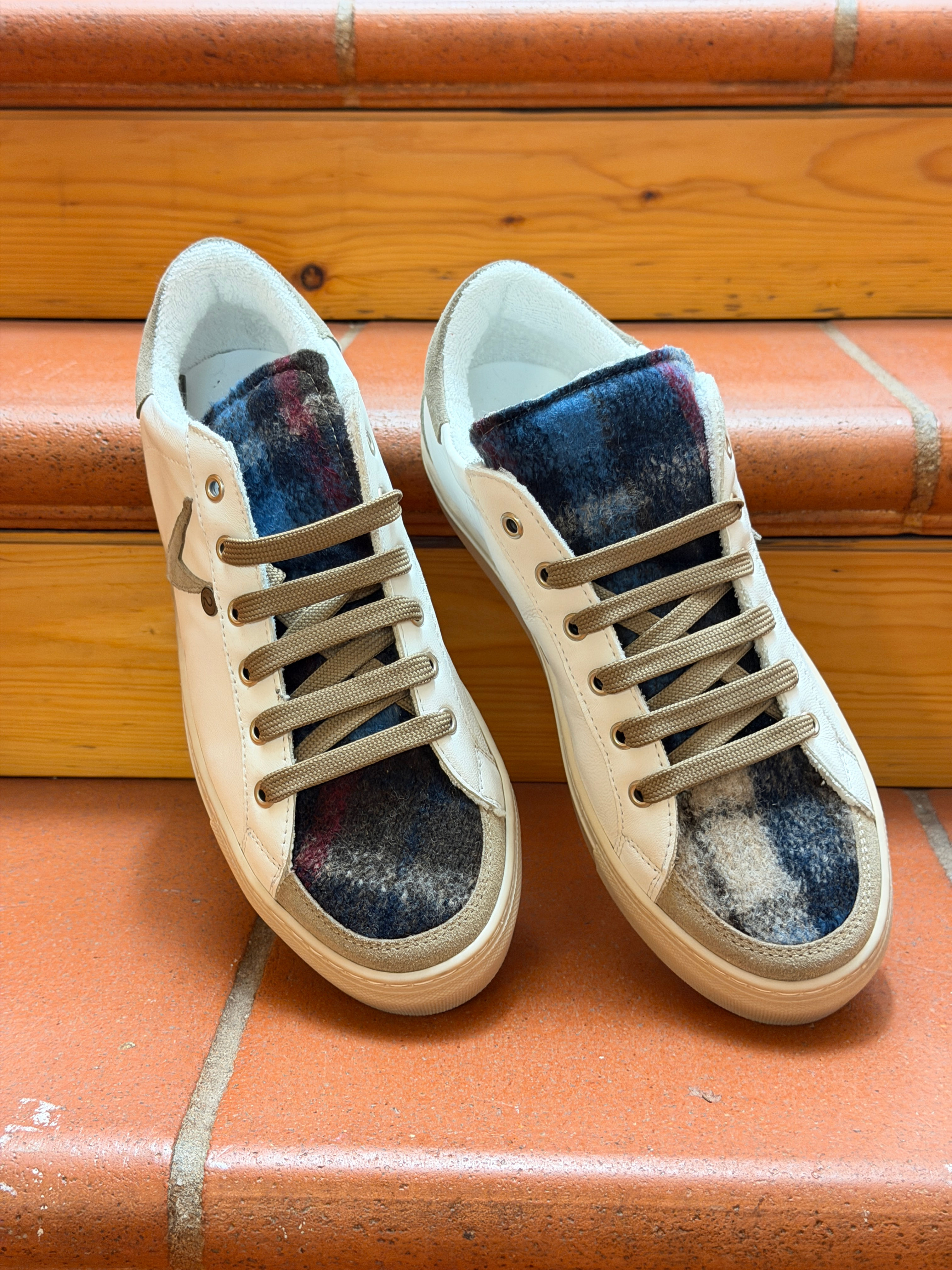 V2 Sneakers quadri