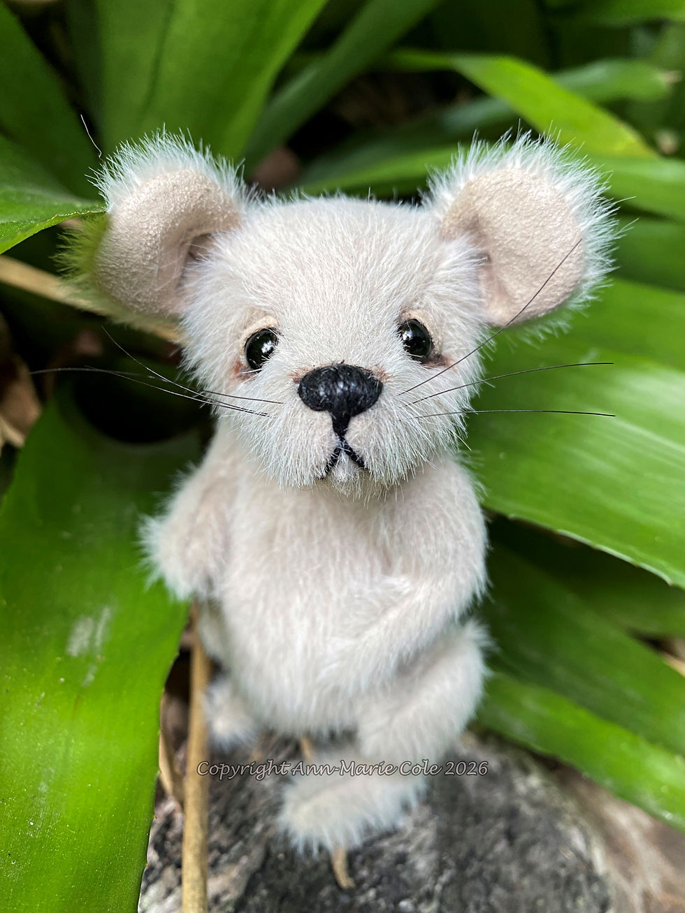 Thumbnail: Willow - Miniature Mouse