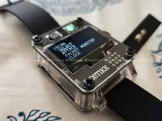 DSTIKE Deauther Watch (Portable & Programmable Hacking Tool) | Black Hat HQ
