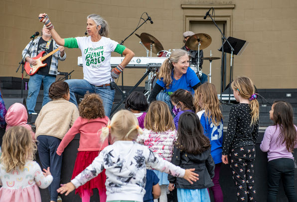 Charity and JAMband _ GGP Bandshell 3.5.2022_43 crop.jpeg