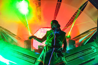 Earthcore-Vern-4.jpeg