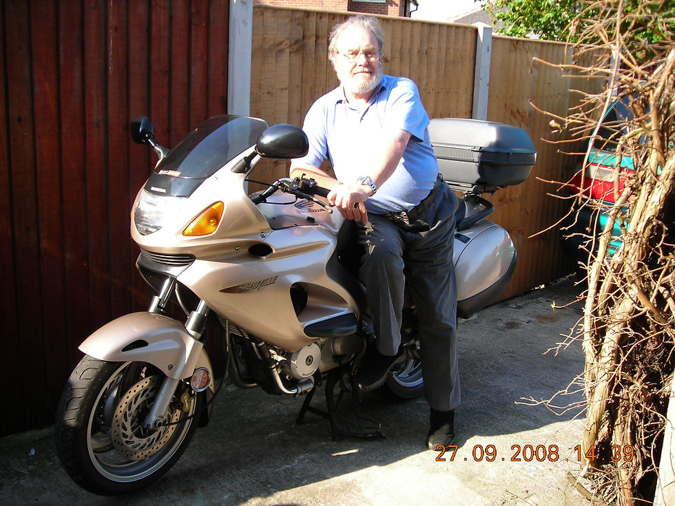 Peter Dawson's - Honda Deuaville 650