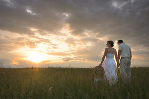 Engagement - Picnic Photoshoot - Calgary, AB