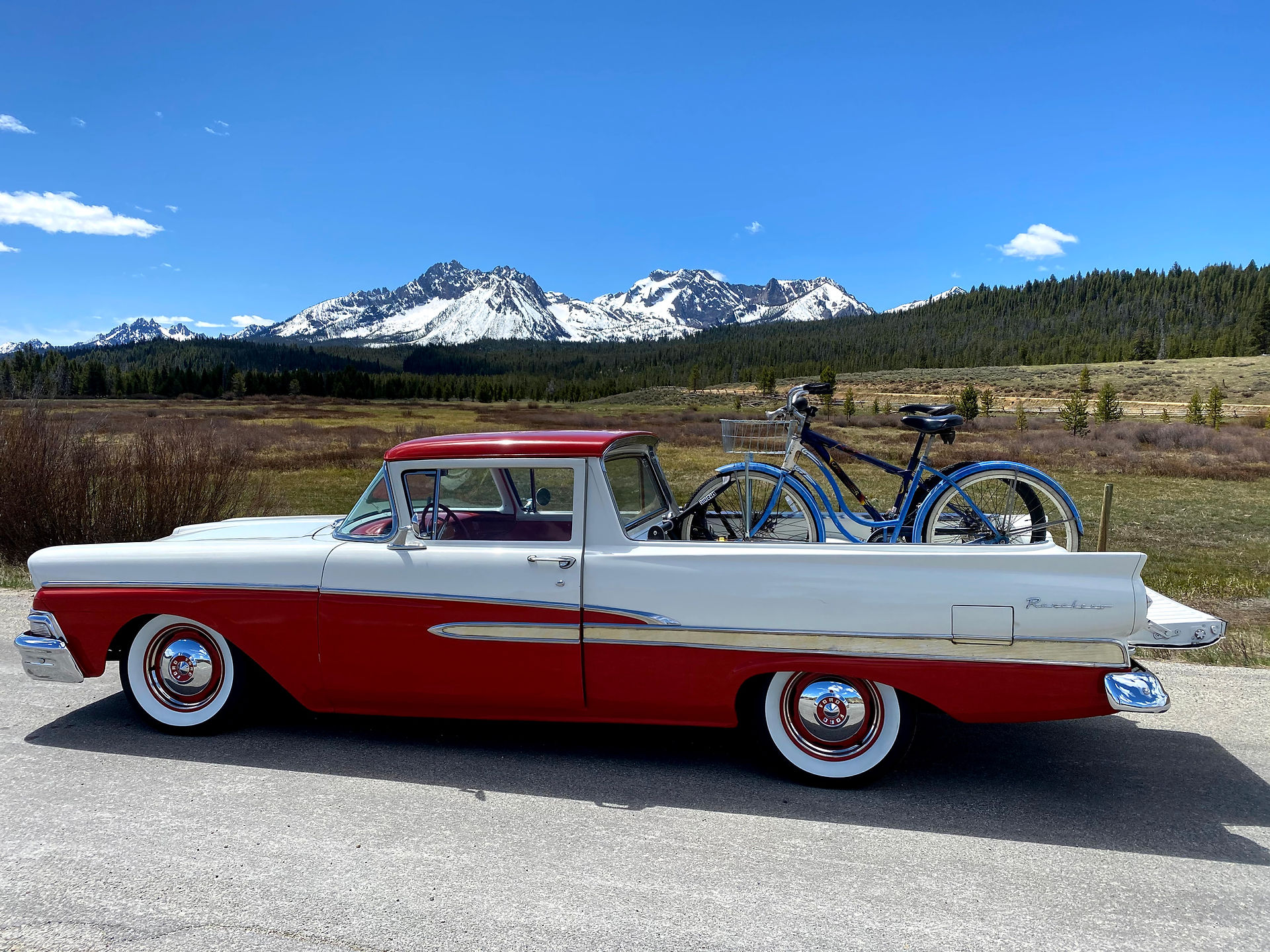 Two RIDE88 truck bike rack installed in a Ford Ranchero truck holding two bicycles.
