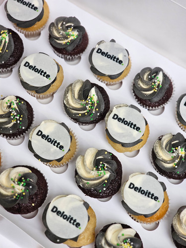Mini cupcakes with logo