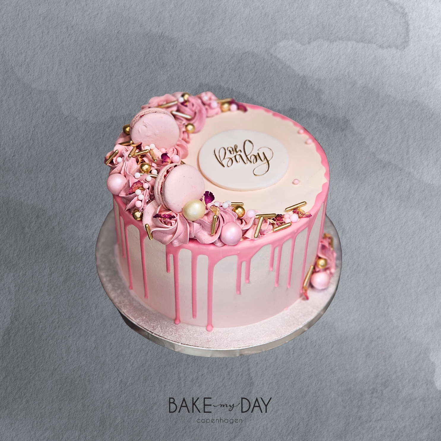 Oh Babyshower kage 15 personer - 1 etage | Chokoladekage med hindbærcreme | Sart lyserød