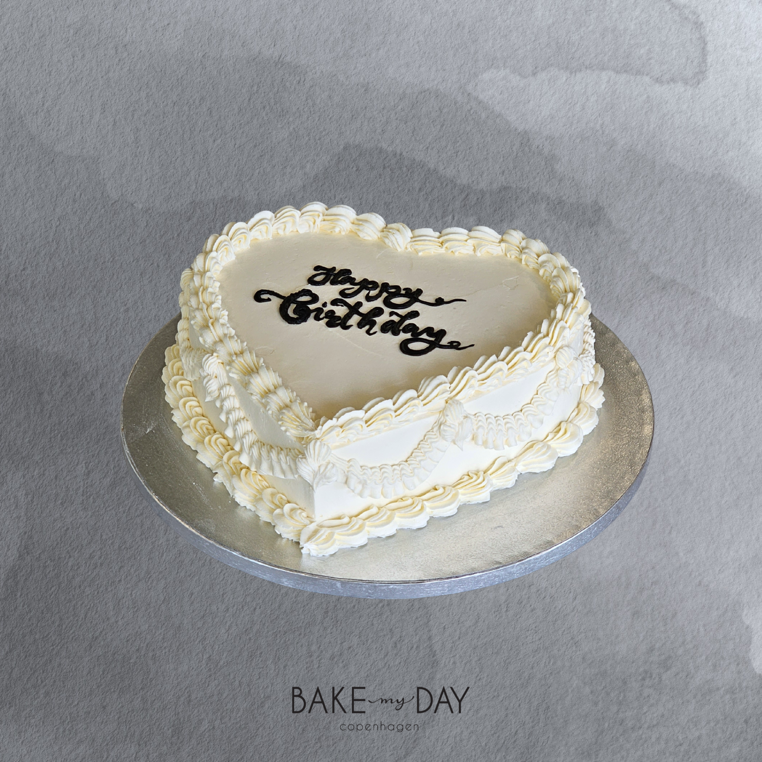 Hjerteformet vintage kage 25 personer | Triple chocolate | Lilla