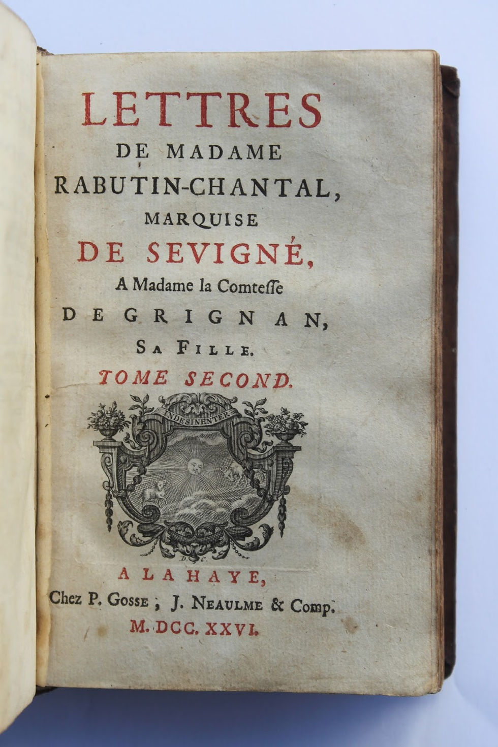 Miniature : Lettres de la Marquise de Sévigné (1726). Rare édition de La Haye