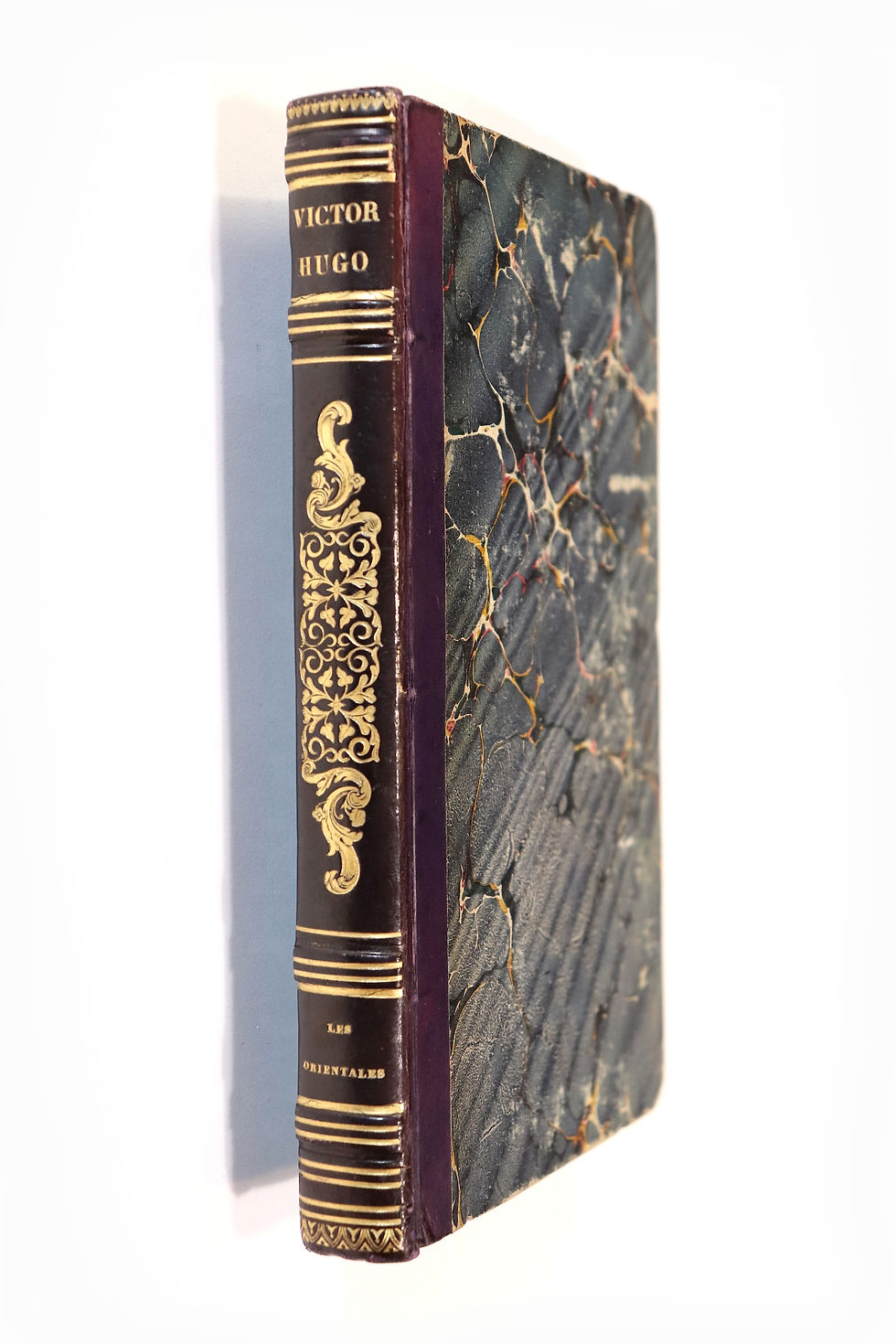 Victor Hugo. Les Orientales. Belle reliure romantique de l'époque. Bel ex.