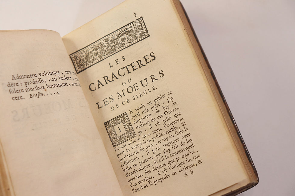 Miniature : Jean de La Bruyère. Les Caractères (1696). Bel exemplaire. Reliure de l'époque.