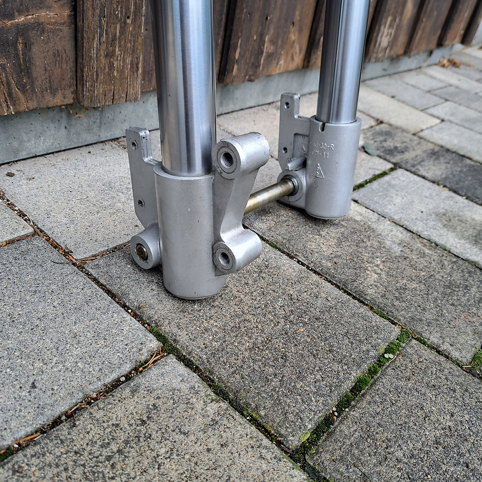 Thumbnail: Generic/KSR upside-down fork