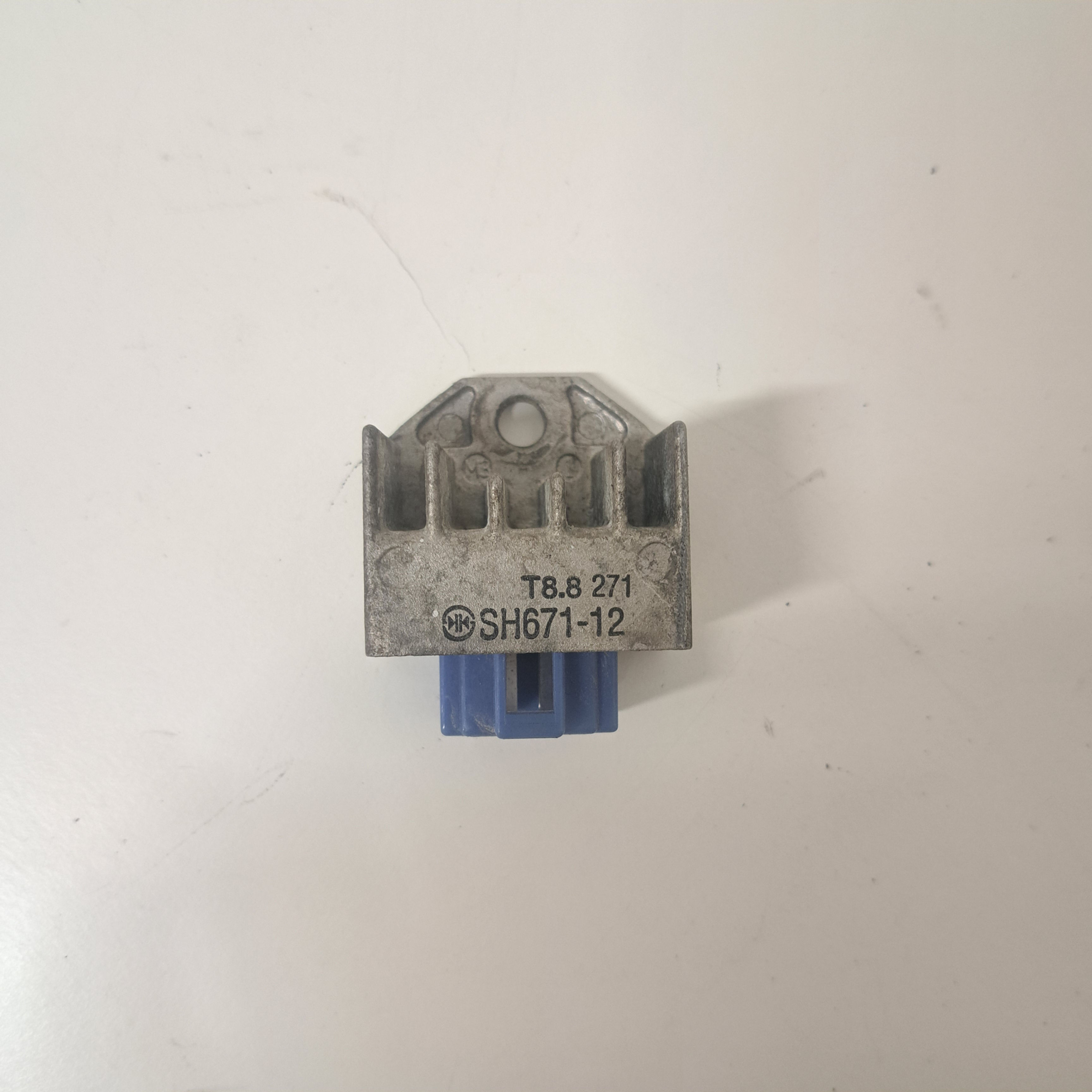 Spannungsregler Yamaha DT/ Malaguti XSM 50