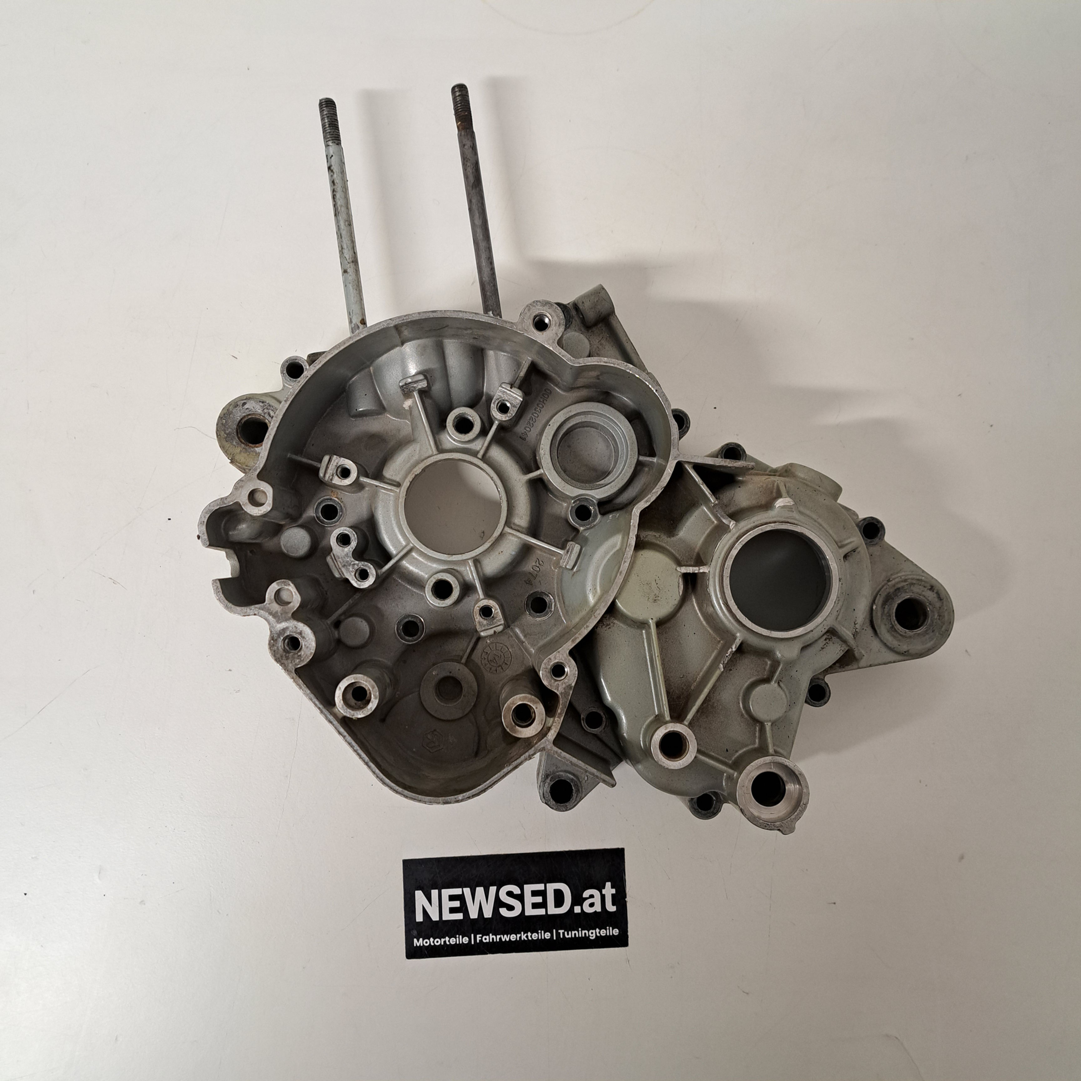 D50B0 Gehäusehälfte links