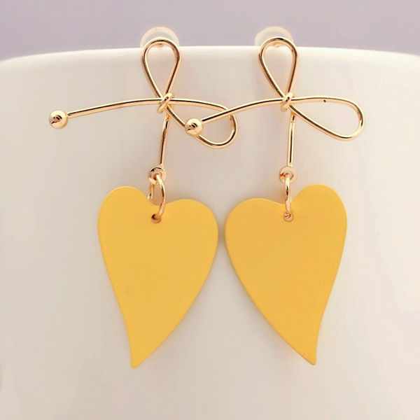 Thumbnail: Thin Hearts Earrings