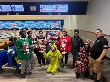 🎄😂 Ugly “Whoville” Sweater Contest Fun! 😂🎄