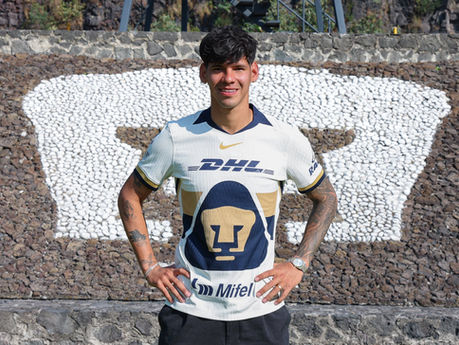 ¡OFICIAL! PUMAS PRESENTA ROBERT MORALES COMO REFUERZO PARA EL CLAUSURA 2026