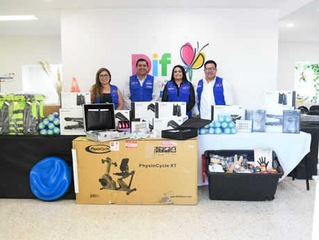 AURORA JIMÉNEZ IMPULSA LA REHABILITACIÓN EN EL DIF ESTATAL CON NUEVO EQUIPO DE VANGUARDIA