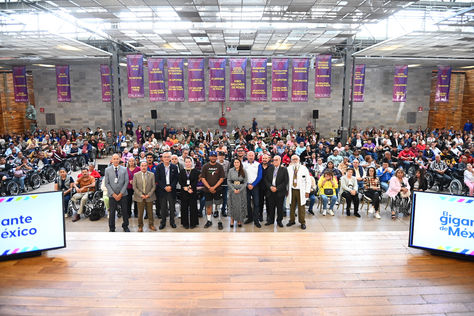 ENTREGA TERE JIMÉNEZ CERCA DE 300 APOYOS DE LA BENEFICENCIA PÚBLICA