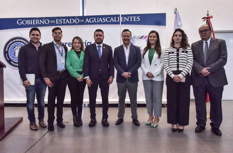 YA PUEDES RENOVAR TU LICENCIA DE MANEJO EN LÍNEA Y REPORTAR EMERGENCIAS DESDE TU CELULAR