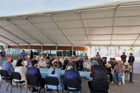 OFRECE MUNICIPIO DE JM APOYO Y ASESORÍA A USUARIOS DE POZOS AGRÍCOLAS.