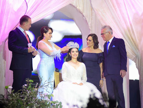 CON LA CORONACIÓN DE ALEXA I, DA INICIO OFICIAL LA FERIA NACIONAL DE SAN MARCOS