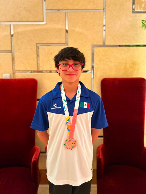 HIDROCÁLIDO CONQUISTA BRONCE PARA MÉXICO EN COMPETENCIA INTERNACIONAL DE NATACIÓN