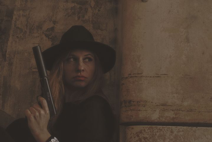 Gun Silencer lady hat spy