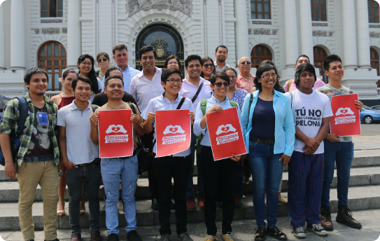 Activistas presentando el proyecto de Matrimonio igualitario en el congreso