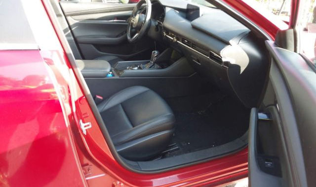 ж2019 MAZDA MAZDA3 HATCHBACK