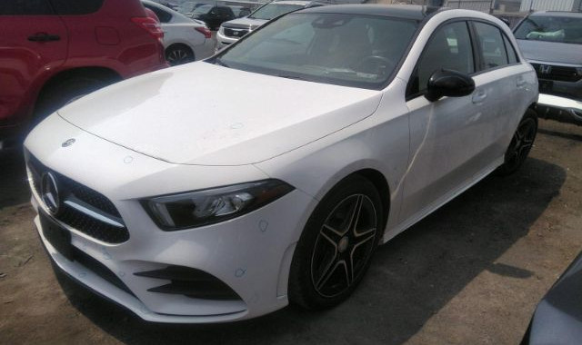 2020 MERCEDES-BENZ A 250 4MATIC