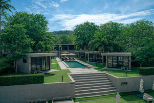 Veue Beach Cabins Aerial Shot