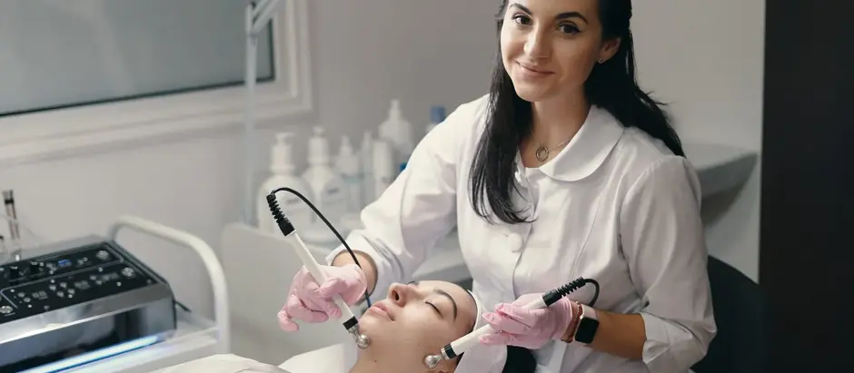 Cosmetology Courses in Gujarat: Complete Guide