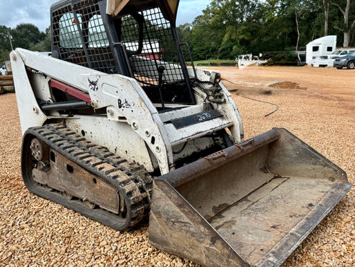 2005 BOBCAT T 180 SKIDSTEER, consigned in October 4, 2025 Auction