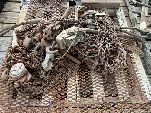 PALLET OF COME-A-LONG CHAINS, consigned in April 4, 2026 Auction