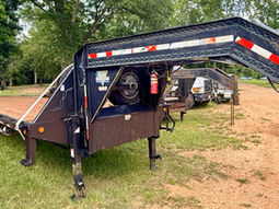 2006 PJ GOOSENECK TRAILER, consigned in October 3, 2026 Auction