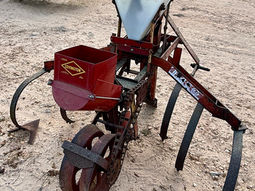 COVINGTON SINGLE ROW PLANTER, consigned in April 4, 2026 Auction