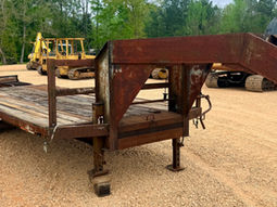 2002 CUSTOM BUILT GOOSENECK TRAILER, consigned in April 4, 2026 Auction