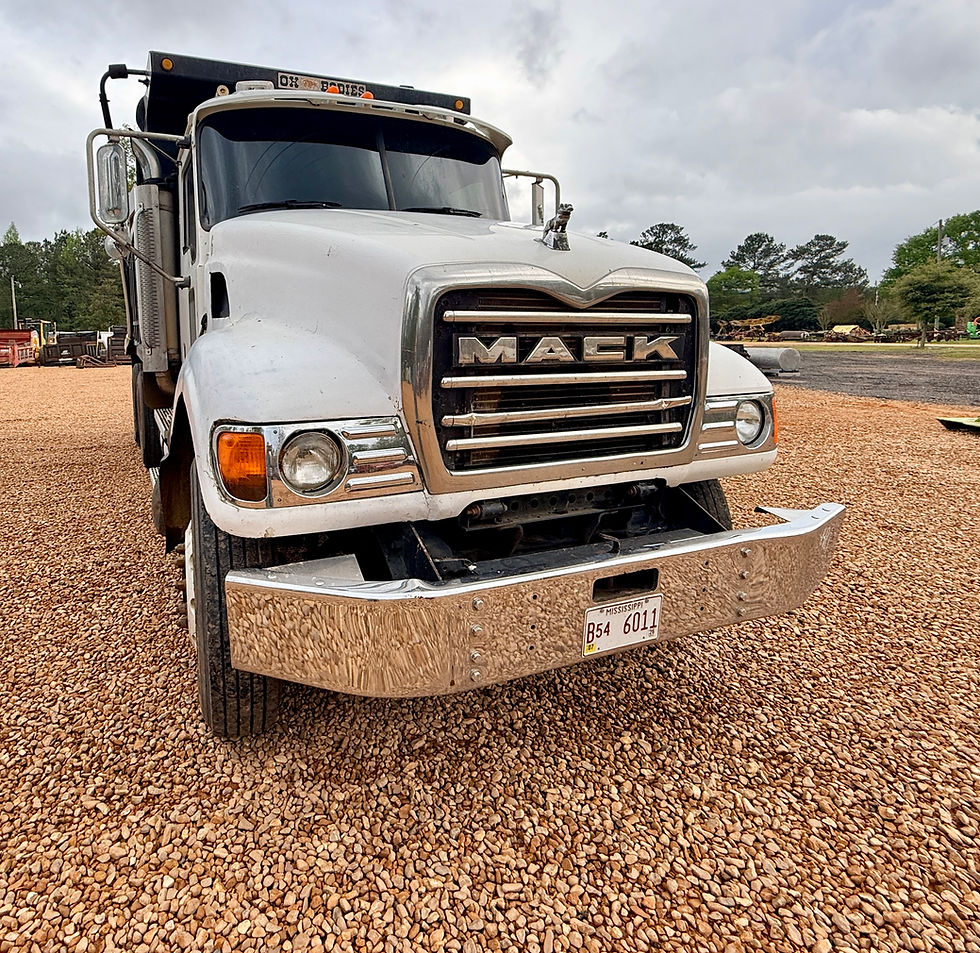 2003 MACK GRANITE, consigned in April 4, 2026 Auction