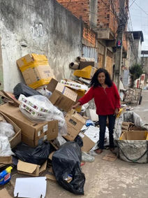 Catadora de recicláveis tem carrinho incendiado em Ipatinga e pede ajuda para recomeçar