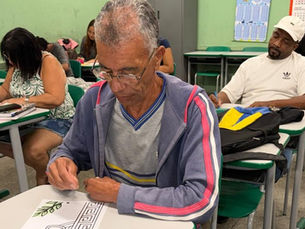 O Tempo Está Correndo: Coronel Fabriciano Estipula Prazo Final para Matrículas da EJA com Início Imediato das Aulas