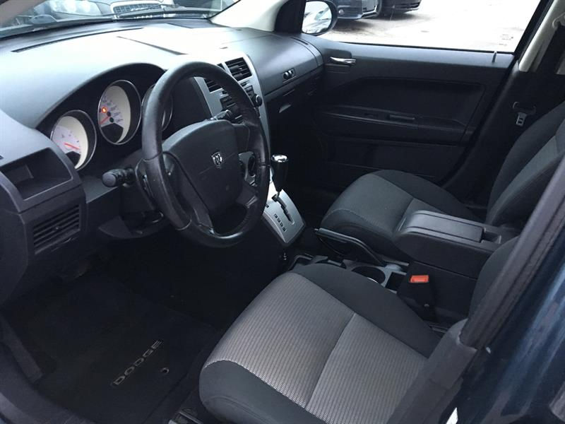 Miniature : Dodge Caliber 2008 SXT