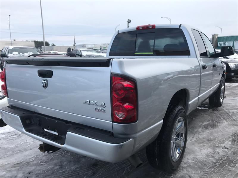 Miniature : Dodge Ram 1500 2008 Sport