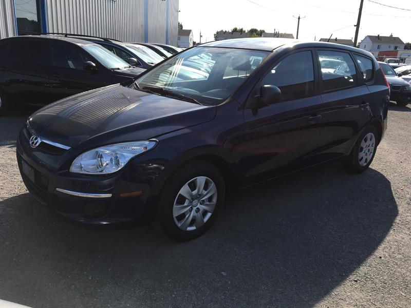Miniature : Hyundai Elantra Touring 2011