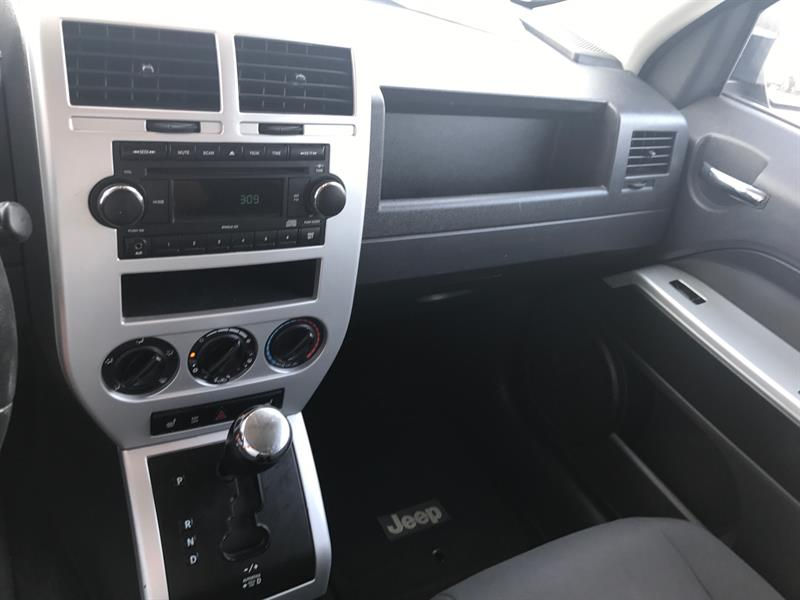 Miniature : Jeep Patriot 2008 Sport