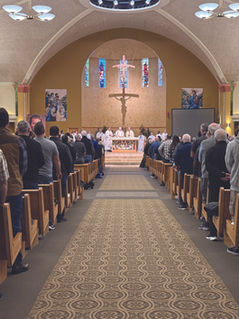 Men’s Conference draws record crowd, urges participants to ‘Keep Your Eyes Fixed on Christ’