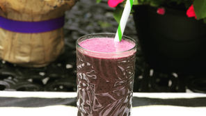 Blueberry Glow Detox Smoothie