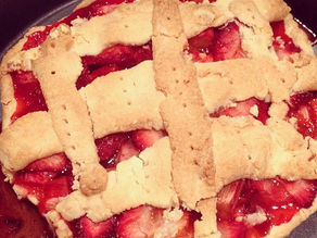 Strawberry Rhubarb Pie (gluten-free & grain-free)