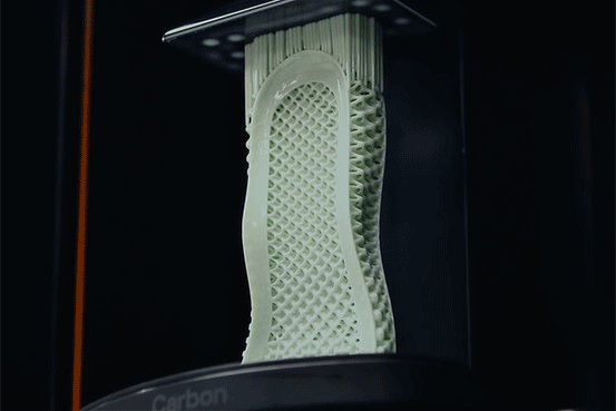 OG-AN989_MIMSGI_G_20170512142742.gif