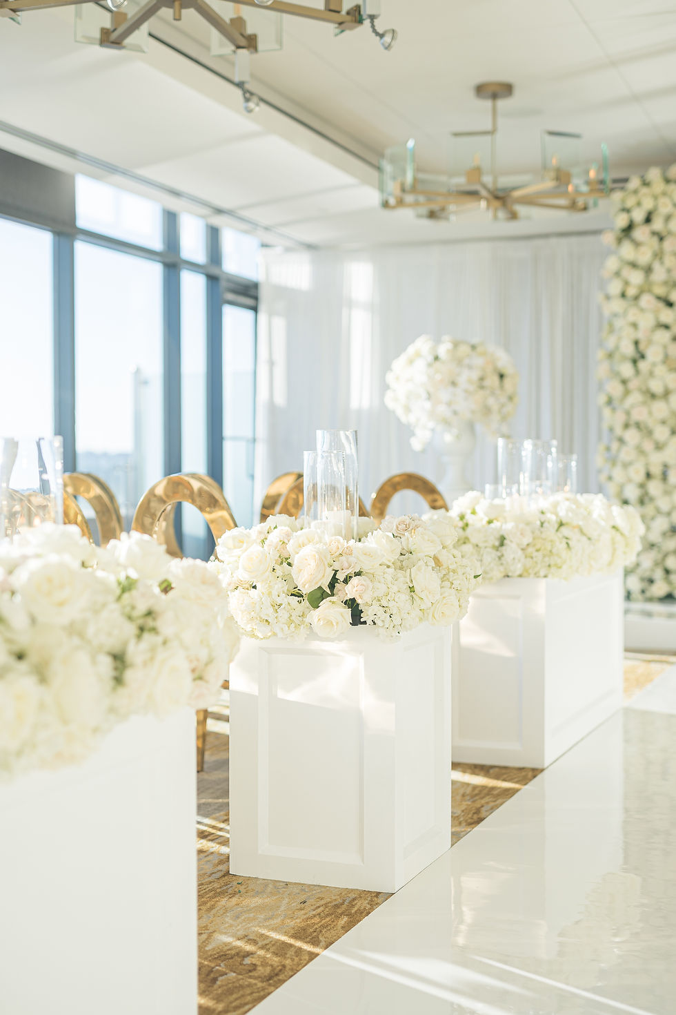 Best Wedding Florist for high-end weddings Atlanta. Atlanta ballroom wedding venue